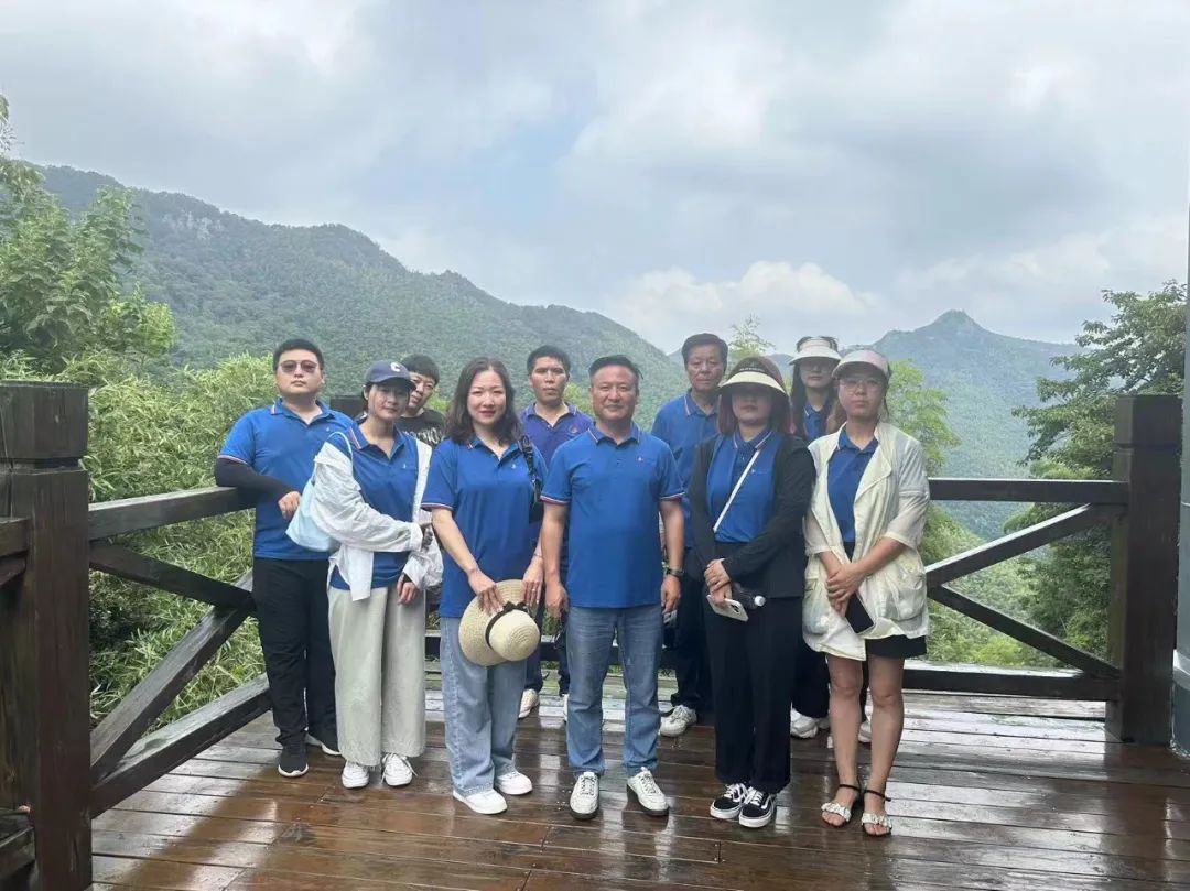 十年同舟，共濟(jì)未來